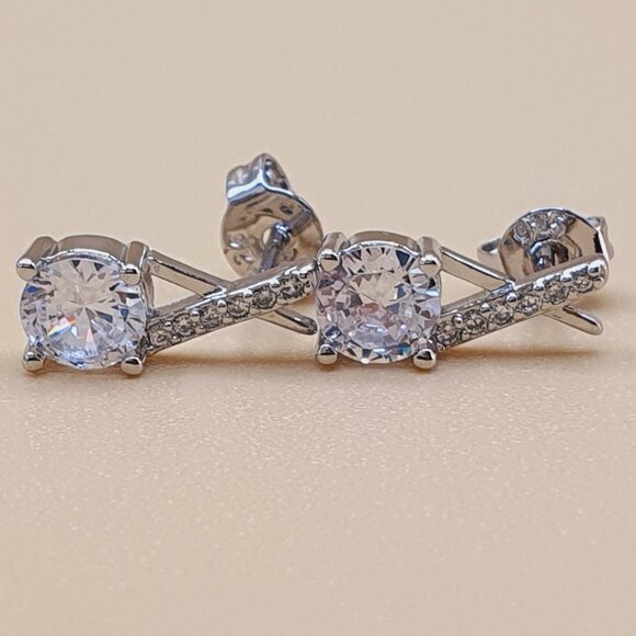 💎 Bling Stud Beautiful Shiny Stud Earrings for Women, INDN8588 - Picture 4 of 5